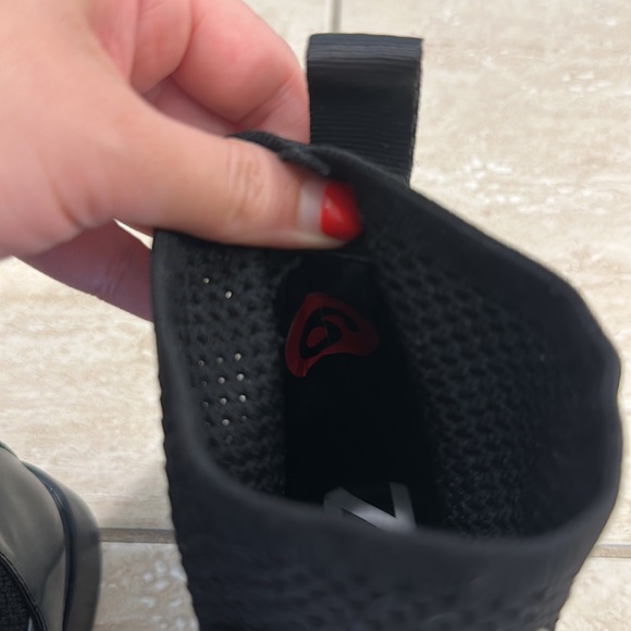 Boots - Picture 7 of 7